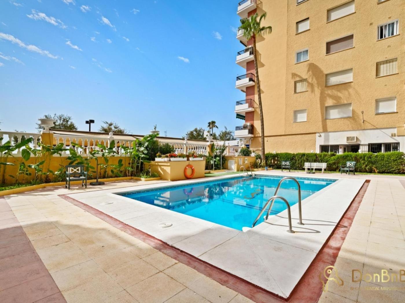 Apartamento Con Piscina En La Primera Linea De Playa De フエンヒロラ 部屋 写真