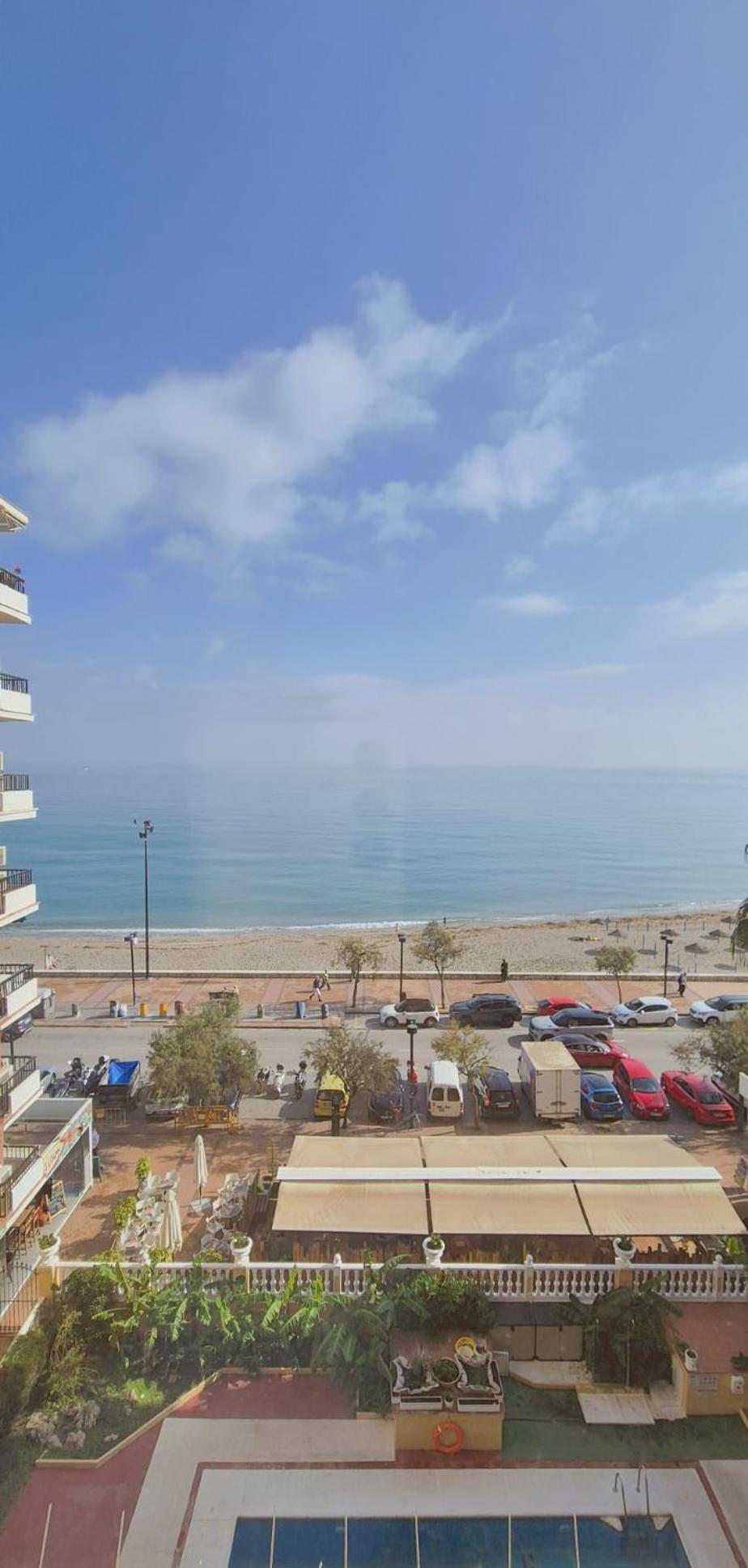 Apartamento Con Piscina En La Primera Linea De Playa De フエンヒロラ エクステリア 写真